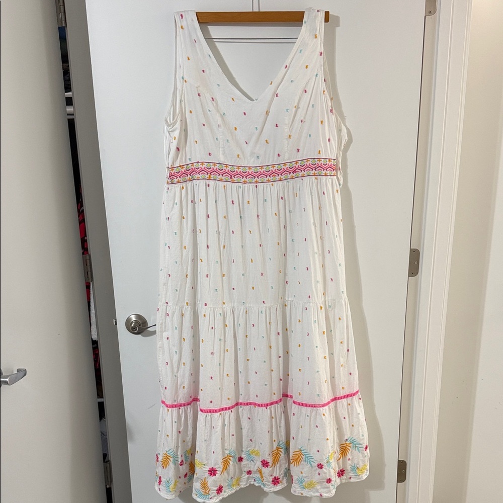 Crown & Ivy Multicolor Floral Dress